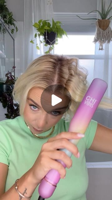 Sarah Bryant on Instagram: "New tool alert! Found this 2-in-1 Crimper/Curler from @chihaircare while I was browsing the aisles of @target!   What caught my eye was how narrow the plates are (most crimping tools are super wide and nearly impossible to use on short hair) so I had to see how well this one worked and find out if it really could curl too!  What do you think? Would you buy it?  #hair #hairtool #haircrimper #hottools #hairtutorial #shorthairtutorial #bobhaircut #shorthairstyle #shorthairdontcare #hairstyles #hairvideo" Hair Curler Short Hair, Crimped Hairstyles For Short Hair, Crimped Pixie Hair, Crimp Short Hair Waves, Curling Super Short Hair, Short Crimped Bob, Crimped Hair Short Bob, Curls For Bob Hair, Short Hair Crimped Hairstyles