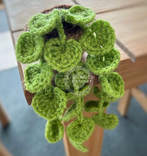 Succulent Crochet Pattern Free, Crochet Mini Succulent Pattern Free, Tiny Crochet Plant, Crochet Heart Plant, Fairy Garden Crochet, Mini Hanging Plant Crochet Pattern Free, Crochet Pothos Pattern Free, Free Crochet Leaves Pattern, String Of Hearts Crochet Pattern Free