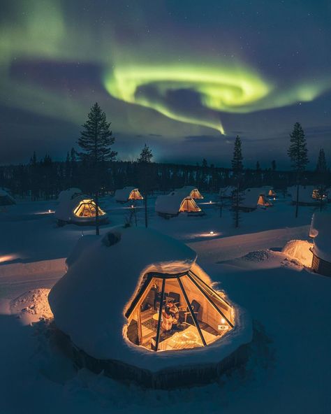 Finland Travel, Lapland Finland, Destination Voyage, The Northern Lights, Dream Travel Destinations, The Aurora, The Night Sky, Beautiful Places To Travel, Travel Aesthetic