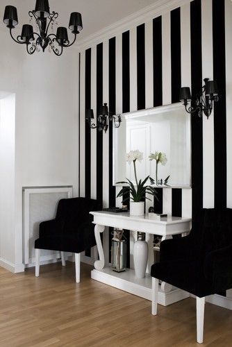 Another way to paint your craft room!  I am a big fan of black and white Striped Room, White Interior Design, Black And White Interior, Black And White Decor, Decoration Inspiration, Design Living Room, White Bedroom, White Decor, White Houses