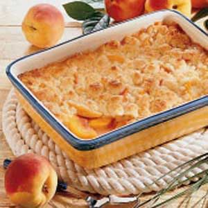 Quick Peach Cobbler, Diet Plate, Peach Cobbler Recipe, Cobbler Recipe, Canned Peaches, Peach Recipe, Cobbler Recipes, Köstliche Desserts, Drink Recipe