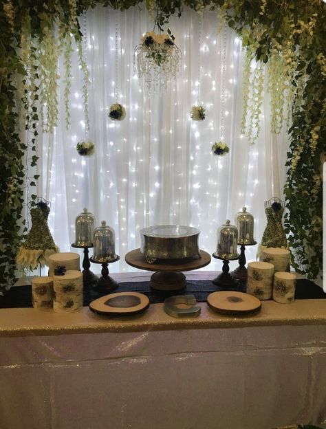 Sweet 16 Party Ideas Forest Green, Sage Green Quinceanera Backdrop, Enchanted Forest Quince Decorations, Vine Themed Party, Forest Green Venue Quince, Quince Decorations Forest, Natural Decor Ideas Party, Garden Sweet 16 Theme, Sweet 16 Neutral Theme