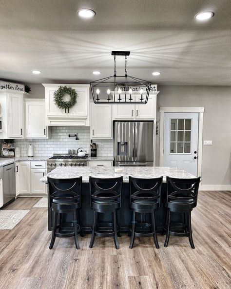 Grey Walls With White Cabinets, Grey Walls White Trim, Black And Grey Kitchen, White Cabinets White Countertops, Grey Kitchen Walls, Black Kitchen Island, Gray And White Kitchen, Grey Countertops, Kitchen Wall Colors