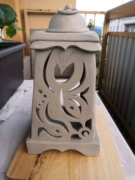 Ceramic Lantern Design, Pottery Lanterns Handmade, Ceramics Lantern Ideas, Clay Lanterns Ceramics, Ceramic Lantern Handmade, Luminaries Ceramic, Ceramic Lantern Ideas, Clay Lanterns Ideas, Ceramic Luminaries