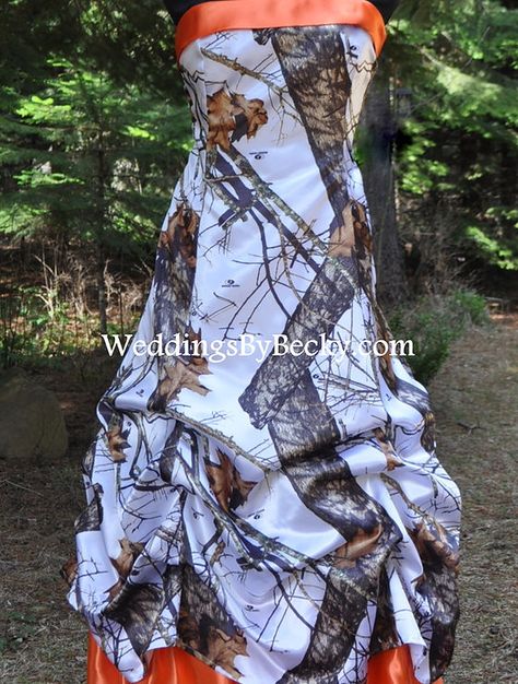 White Camo Wedding Dress, Camouflage Wedding Dresses, Camo Wedding Dress, Camo Wedding Cakes, Camo Wedding Dresses, Camo Wedding Rings, Camouflage Wedding, Hunting Wedding, Weddings Idea