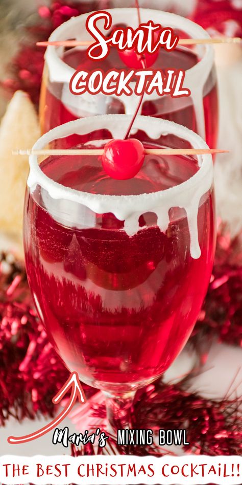 Santa Cocktail Christmas Drinks, Red Christmas Drinks Alcohol, Christmas Cocktails With Vodka, New Years Drinks Cocktails, Xmas Drinks Christmas Cocktails, Christmas Alcoholic Drinks Recipes, Santa Cocktail, Drinks With Cranberry Juice, Cranberry Juice And Vodka