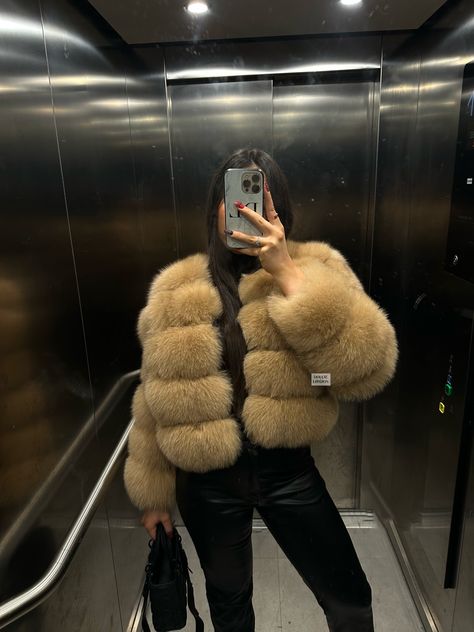 https://www.dolcielondon.com/products/bubble-cropped-fox-coat Cold Weather Outfits Winter, Fur Coat Outfit, Fox Coat, Bubble Coat, Cropped Coat, Fluffy Coat, Winter Outfits Cold, Coat Pocket, Cold Weather Fashion