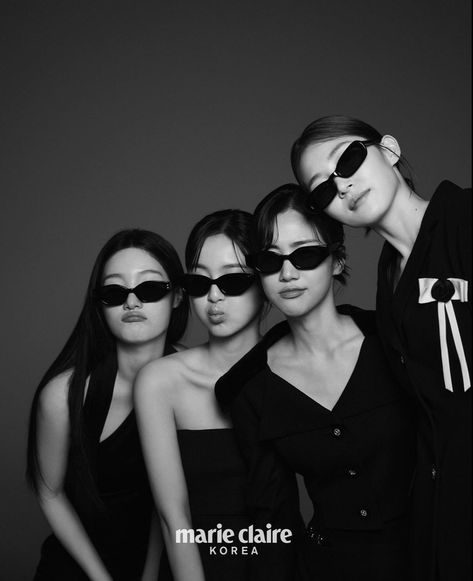 Marie Claire Photoshoot, Marie Claire Korea, Han Hyo Joo, Park Bo Young, Group Photos, Korean Actress, Asian Actors, Marie Claire, Actresses