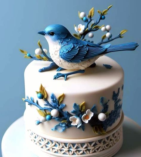 Birthday Cake Bird Theme, Bird Cake Ideas, Felix Cake, Kids Birthday Food, Cake Decorating Books, Bird Cake, Chocolate Sculptures, Fantasy Cake, Beautiful Cake Designs