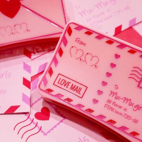 Lizzie Hearts, Lovecore Aesthetic, Arte Do Kawaii, Love Mail, Happy Thanksgiving Quotes, My Funny Valentine, Mia 3, After Life, Red Aesthetic