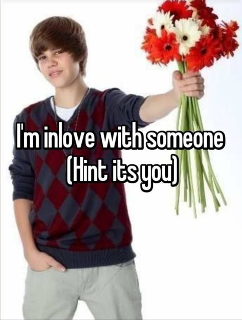 Justin Bieber Heart Hands, Justin Bieber Holding Flowers, Justin Beiber Reaction Pics, Justin Bieber Quotes Funny, Justin Beiber Memes Funny Hilarious, Justin Beiber Meme, Justin Bieber Memes Funny, Justin Bieber Reaction Pics, Sobbing Meme