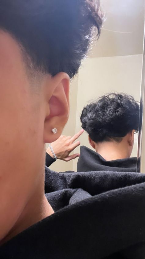 Guys With Piercings Ears, Men’s Peircing Ear, Asian Men Ear Piercing, Guy Piercings Aesthetic, Mens Ear Piercing Ideas Stud Earrings, Guy With Ear Piercing, Man Earings Piercings, Men Ears Pierced, Male Earings Piercings