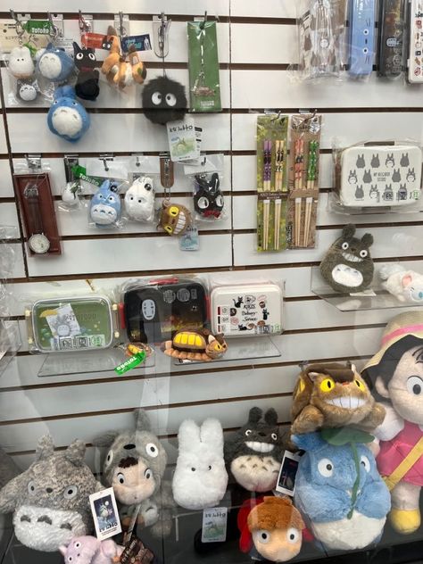 Studio Ghibli Merch Aesthetic, Studio Ghibli Things To Buy, Studio Ghibli Stuff To Buy, Studio Ghibli Merchandise, Studio Ghibli Accessories, Studio Ghibli Things, Studio Ghibli Ideas, Studio Ghibli Room Ideas, Studio Ghibli Themed Room