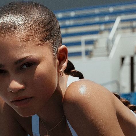 Challengers Movie on Instagram: "The critics have spoken. Don’t miss Zendaya in #ChallengersMovie - only in theaters April 26." Tashi Duncan, Tennis Shoot, Challengers Movie, Zendaya Coleman, April 12, Sporty And Rich, April 26, Best Actress, Prime Video