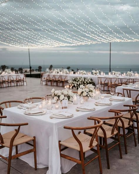 Cabo wedding reception on a rooftop Trendy Beach Wedding, Cabo Wedding Table Decor, Elegant Beach Wedding Reception, Surf Club Wedding Receptions, Beach Front Wedding Reception, Beach Wedding Reception Ideas Decor, Candle Outdoor Wedding, Simple Beach Reception, Cabo Wedding Inspiration