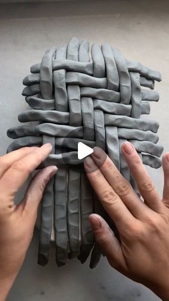 Coil Clay Projects Ideas, Pottery Modelling, Coil Pots Ideas Creative, Self Hardening Clay Ideas, Layered Objects, Clay Handbuilding Ideas, Coil Pots Ideas, Coil Pottery Ideas, Clay Modelling Ideas