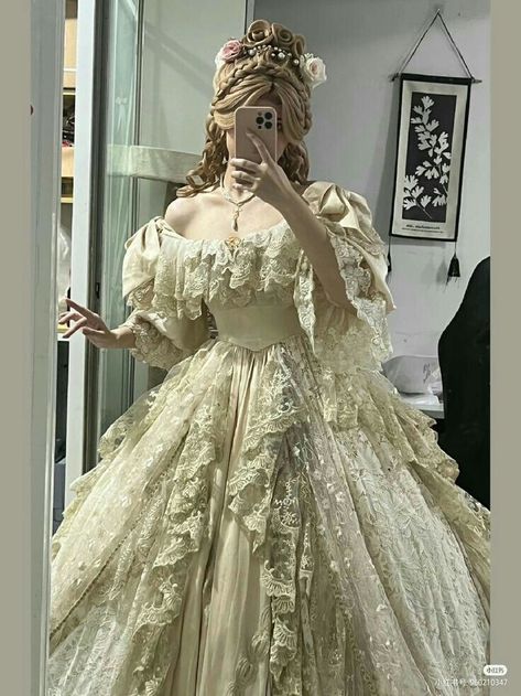 Beige Victorian Dress, Royalty Dresses Princess, 1800’s Dress, Elegant Victorian Dresses, Ball Gowns 1800s, Victorian Queen Dress, Roccoco Dress, Royalty Dresses Gowns, Victorian Pfp