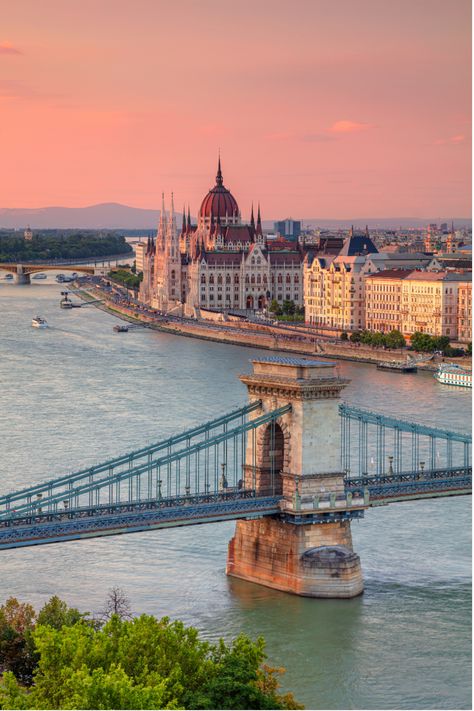 Hungary is known for its rich history, delicious cuisine, stunning architecture, and thermal baths. Explore the charming streets of Budapest, taste traditional dishes like goulash, and relax in the healing waters #VisitHungary #ExploreHungary 🇭🇺 Budapest Ruin Bar, Budapest Spa, Budapest Thermal Baths, Things To Do In Budapest, To Do In Budapest, Buda Castle, Dream Vacations Destinations, Central Europe, Budapest Hungary