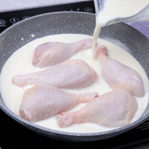 Chicken And Milk Recipes, Milk Chicken Recipes, Chicken In Milk, Yummy Food Recipes, Milk Chicken, Chicken Milk, Milk Jar, Staining Cabinets, Dinner Chicken