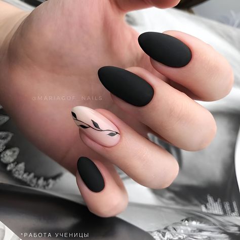 30 Elegant Black Nail Designs For Classy Beauty Short Pretty Acrylic Nails Black, Black Nail Designs Wedding, Black Dainty Nails, Black Nails Edgy, Mat Black Nails Design, Clear Nails Black Design, Edgy Oval Nails, Formal Nails With Black Dress, Minimalist Goth Nails