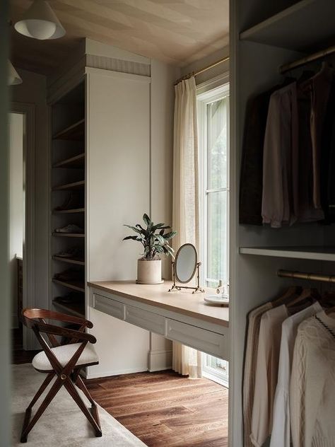 Walk In Robe With Window, Master Closet With Large Window, Walk In Closet With Desk, Vanity By Window, Vanity In Walk In Closet, Small Walk In Closet With Vanity, Makeup Vanity In Front Of Window, Walk In Closet Office Ideas, Built In Makeup Vanity In Bathroom