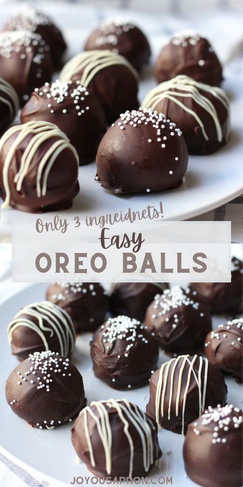 Oreo Balls - Easy, yummy no bake chocolate dessert, perfect for summer cookout, parties and gatherings! Made with oreo cookies, cream cheese and chocolate, these truffles are fun and delicious sweet treats and snacks! Cookies Cream Cheese, Oreo Bites, Finger Food Desserts, Cream Cheese Oreo, Finger Desserts, Cheese And Chocolate, Homemade Breads, Oreo Balls, Summer Cookout