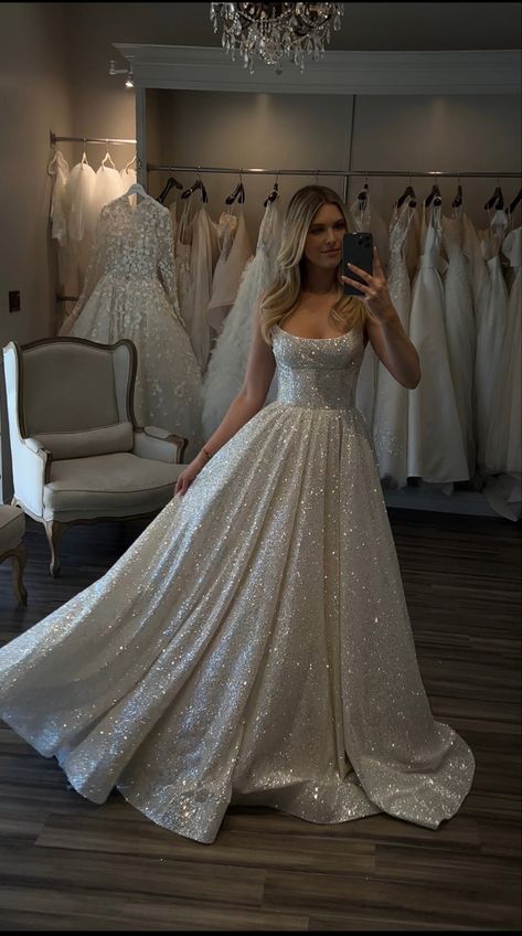 Shiny Wedding Dress, Xv Dresses, Wedding Dresses Boho, Glitter Wedding Dress, Sparkly Wedding Dress, Sparkle Wedding Dress, Sparkly Wedding, Pretty Wedding Dresses, Stunning Prom Dresses