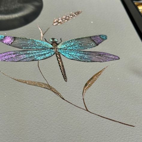 Metallic Marker Art Ideas, Pearlescent Watercolor Painting Ideas, Metallic Painting Ideas, Shimmer Painting, Metallic Watercolor Art, Watercolor With Metallic Paint, Metalic Watercolor Ideas, Shiny Painting, Paint Dragonfly