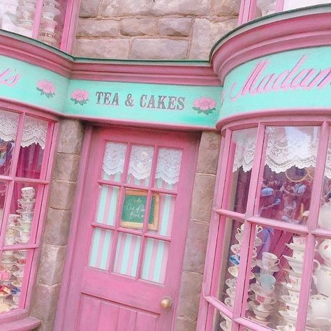 Bakery Outside, Gj 504b, Cute Places, Soft Preppy, Baby Pink Aesthetic, Pink Tea, Pastel Pink Aesthetic, Pink Vibes, Pink Themes