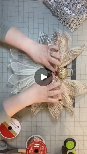 Diy Mesh Angel Tutorial, Deco Mesh Angels Diy How To Make, Diy Angel Wreath, Angel Wings Wreath How To Make, Angel Wreath Deco Mesh, Deco Mesh Angel Wings Wreath Tutorial, Deco Mesh Angels Tutorial, How To Make Angels, Star Wreath Ideas Diy