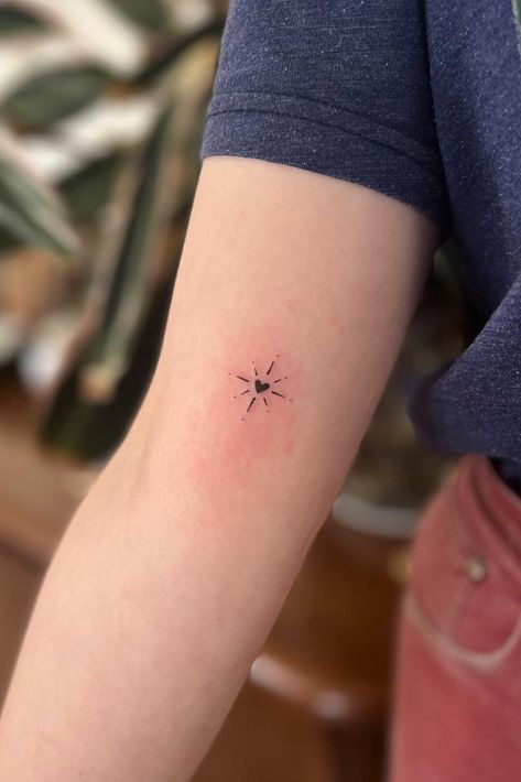 35 Hot Small Star Tattoo Design Ideas Heart Tattoo With Sparkles, Small Tattoo Moon And Star, Made Of Stars Tattoo, Tiny Starburst Tattoo, Tattoo Sparkle Stars, Small North Star Tattoos, Simple Star Tattoo Design, Small Star Cluster Tattoo, Star Tattoo Ideas Female