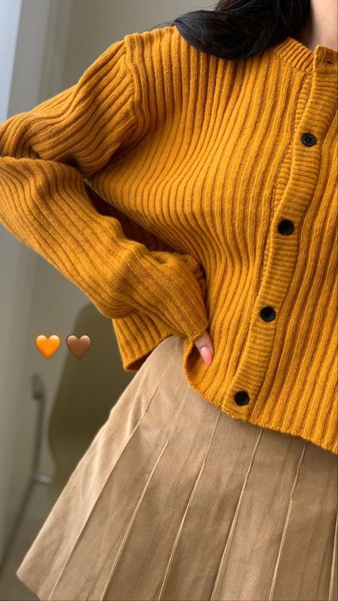 Sweater Styling, Modest Long Dresses, Jonna Jinton, A Clothes Horse, Mustard Sweater, True Spring, Hijab Style Casual, Anne Shirley, Yellow Outfit