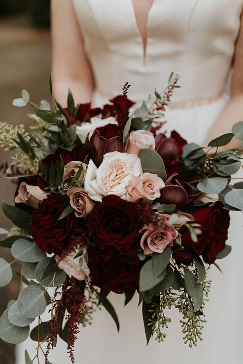 Bridal Bouquet Flowers, Winter Wedding Flowers, Fall Wedding Bouquets, Fall Wedding Flowers, Wedding Theme Colors, Fall Wedding Colors, Wedding Bridal Bouquets, Bouquet Of Flowers, Burgundy Wedding