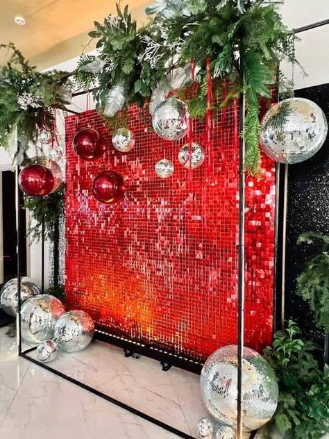 25 Sophisticated Christmas Party Ideas - Lady Celebrations Corporate Holiday Event Decor, Christmas Shimmer Wall, Red Carpet Christmas Party, Warehouse Christmas Party Decor, Christmas Gala Decorations, Over The Top Christmas Decor, Commercial Christmas Decor, Christmas Photo Op, Christmas Event Decor