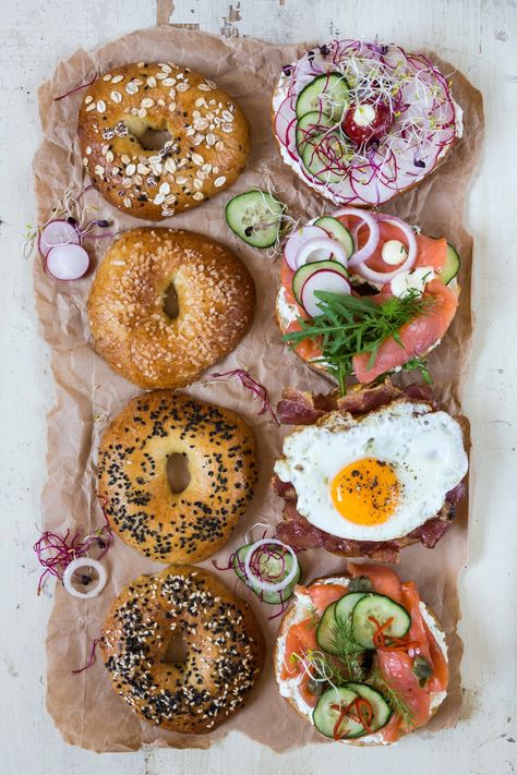 Let me tell you my current obsession is a bagel with cream cheese and salt. So simple and so tasty! Bagel Lox Board, Lox Bagel Aesthetic, Bagel Sandwich Photography, Bagel Shop Ideas, Savory Bagel Ideas, Bagel Snack Ideas, Bagels Breakfast Ideas, Bagel Aestethic, Bagels Photography