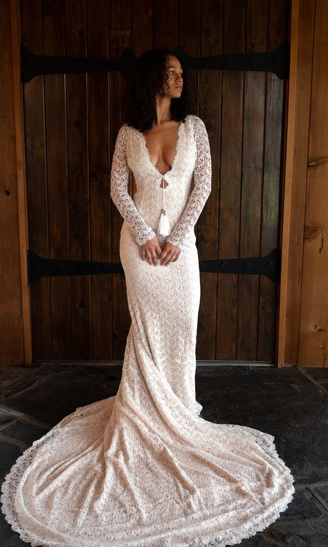 Recy -High Neck Long Sleeve Crochet Guipure Lace Backless Gown – Daughters of Simone Boho Mermaid Wedding Dress Long Sleeve, Plunge Neckline Wedding Dress, Keyhole Wedding Dress, Lace Long Sleeve Wedding Dress, Lace Sheath Wedding Dress, Crochet Wedding Dress, Daughters Of Simone, Fitted Lace Wedding Dress, Long Sleeve Lace Wedding Dress