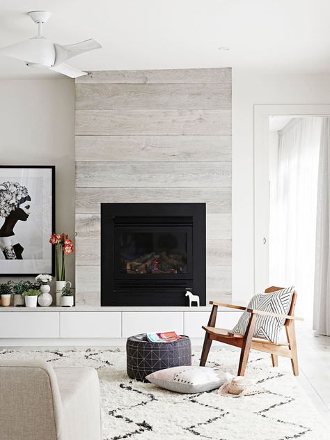 Wood Stove Decor, Scandinavian Fireplace, Stove Decor, Contemporary Fireplace Designs, Living Room Tiles, Contemporary Fireplace, Trendy Living Rooms, Living Room Scandinavian, Home Fireplace