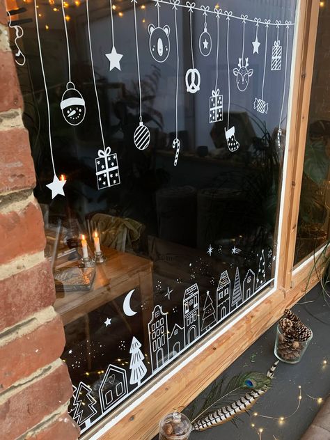 Diy Christmas Window, Christmas Window Decoration, Christmas Window Painting, Window Mural, Christmas Window Stickers, Christmas Window Display, Neutral Christmas Decor, Winter Window, Christmas Window Decorations