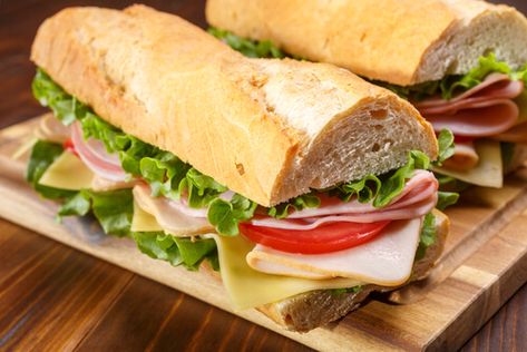 All-American Sub Sandwich Recipe, How to make All-American Sub Sandwich Recipe - Vaya.in Essen, Baguette, American Sandwich Recipes, Pizza Recipes Videos, Pizza Recipes Vegetarian, Pizza Recipes Healthy, Cheese Pizza Recipes, Pizza Sauce Recipes, Colombian Dishes