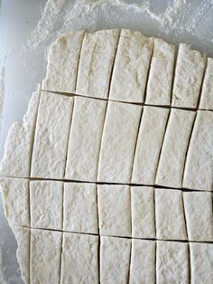 Chic And Dumplings, How To Make Dough For Dumplings, Flat Dumplings Recipe, Dumplings Recipe Homemade, Southern Style Chicken And Dumplings, Cracker Barrel Chicken And Dumplings Recipe, Cracker Barrel Chicken And Dumplings, Dumplings Homemade, Chicken And Dumplin Recipe