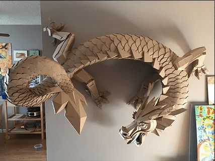 Cardboard Design Projects, Diy Dragon Head Cardboard, Cardboard Art Projects High School, Diy For School Projects, Cardboard Dragon Head Template, Cardboard Paper Crafts, Cool Things To Make With Cardboard, Dragon Head Cardboard, Diy Cardboard Dragon