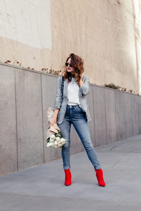 Dressing for Valentine's Day - Red Boots Outfit, Casual Outfits Ideas, Vday Outfit, Outfit Botas, Valentines Outfits, Valentine's Day Outfit, Inspiration Mode, Looks Style, Womens Casual Outfits