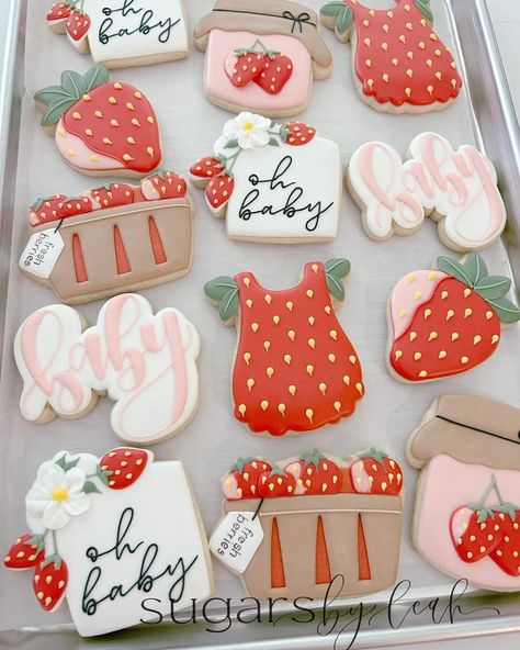 Strawberry Baby Shower Cookies, Baby Baker, Picnic Baby Showers, Strawberry Sugar Cookies, Baby Brunch, Strawberry Theme, Maternity Dresses For Baby Shower, Strawberry Baby, Strawberry Cookies