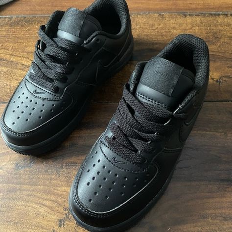 Nike AirForce 1 Black US Size 13C Brand New Nike Airforce 1 Black, Black Airforce 1, Flight Shoes, Boys Tennis Shoes, Toddler Nike Shoes, Nike Air Max 200, Nike Airforce 1, Nike Air Jordan 11, Nike Vapormax