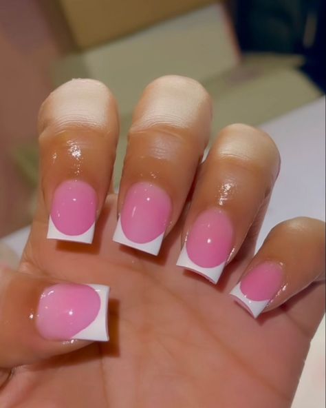 The latest nail style trend to hit Instagram is a creative way to celebrate the season. Users are uploading images of nails painted to look like the knit sweaters that are perfect for this time of the year.  ... White And Pink Nails French Tips, Short Pink On Pink French Tip Nails, Simple Shorties Nails, Short Unique Acrylic Nails, Short Pink Acrylic Nails French Tips, Pink Acrylic With White Tip, White With Pink French Tip, Pink Powder French Tip Nails, Solid Pink Nails With Design