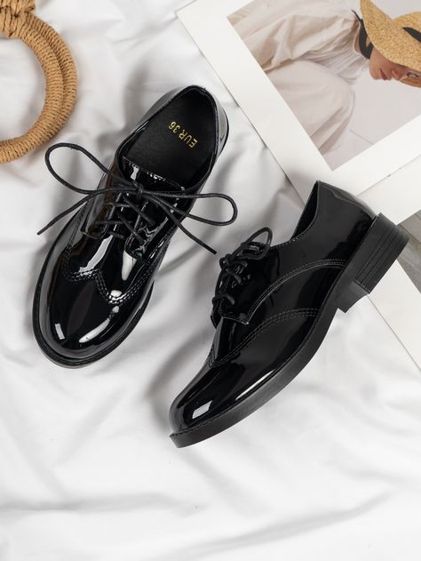 Stitch Decor Lace-up Front Oxfords Shoes Black Oxford Shoes Outfit Women, Black Oxford Shoes Outfit, Oxford Shoes Outfit Women's, Black Suit Shoes, Carvela Shoes, Stitch Decor, Black Formal Shoes, Oxford Shoes Heels, Official Shoes