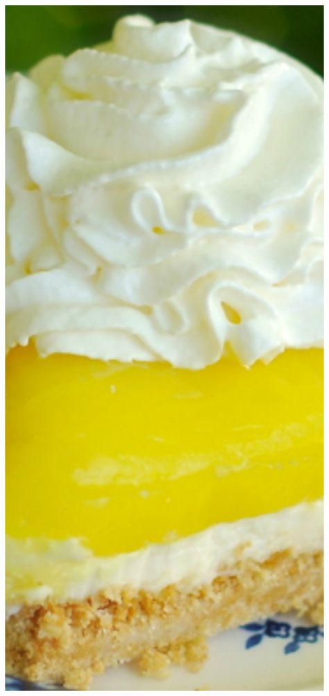 Pie Filling Desserts, Christmas Pies, No Bake Lemon Pie, Lemon Lush Dessert, Lush Desserts, Easy Lemon Cheesecake, Dessert Lasagna, Lush Cake, Lemon Lush