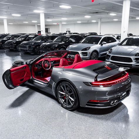 Porsche Cabrio, Van Volkswagen, Porsche 992, Porsche Sports Car, New Sports Cars, Vw Porsche, Best Luxury Cars, Porsche Cars, Porsche 356