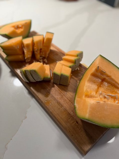 Cantaloupe, breakfast & selfcare Cantaloupe Aesthetic, Cantaloupe Breakfast, Cantaloupe Fruit, Canteloupe, Whats In Season, Ideal Life, Orange Aesthetic, Abstract Art Landscape, Tasty Food