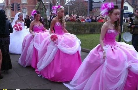 Question... if the bridesmaids need to help the bride pee.... how is this party going to go pee? Wedding Dress Romani, Romani Wedding Dress, Romani Weddings, Romani Wedding, Bad Bridesmaid Dresses, Ugly Bridesmaid Dresses, Sondra Celli, Worst Wedding Dress, Ugly Dresses